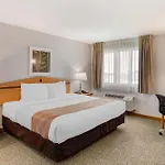 Quality Inn & Suites Denver Airport - Gateway Park