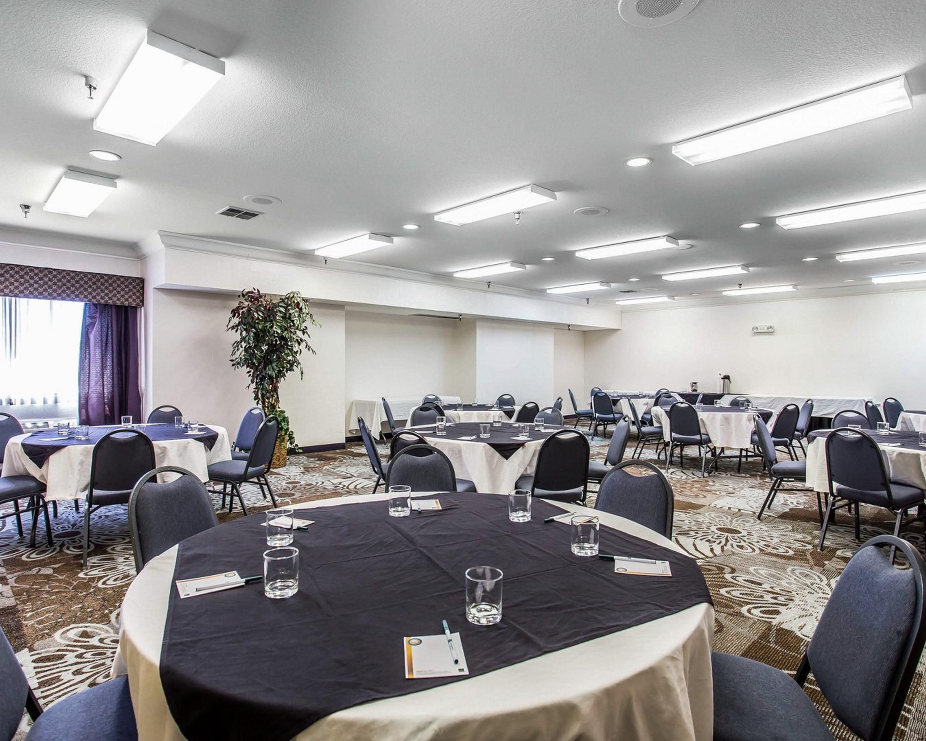 Hotel Quality & Denver Airport - Gateway Park 3*