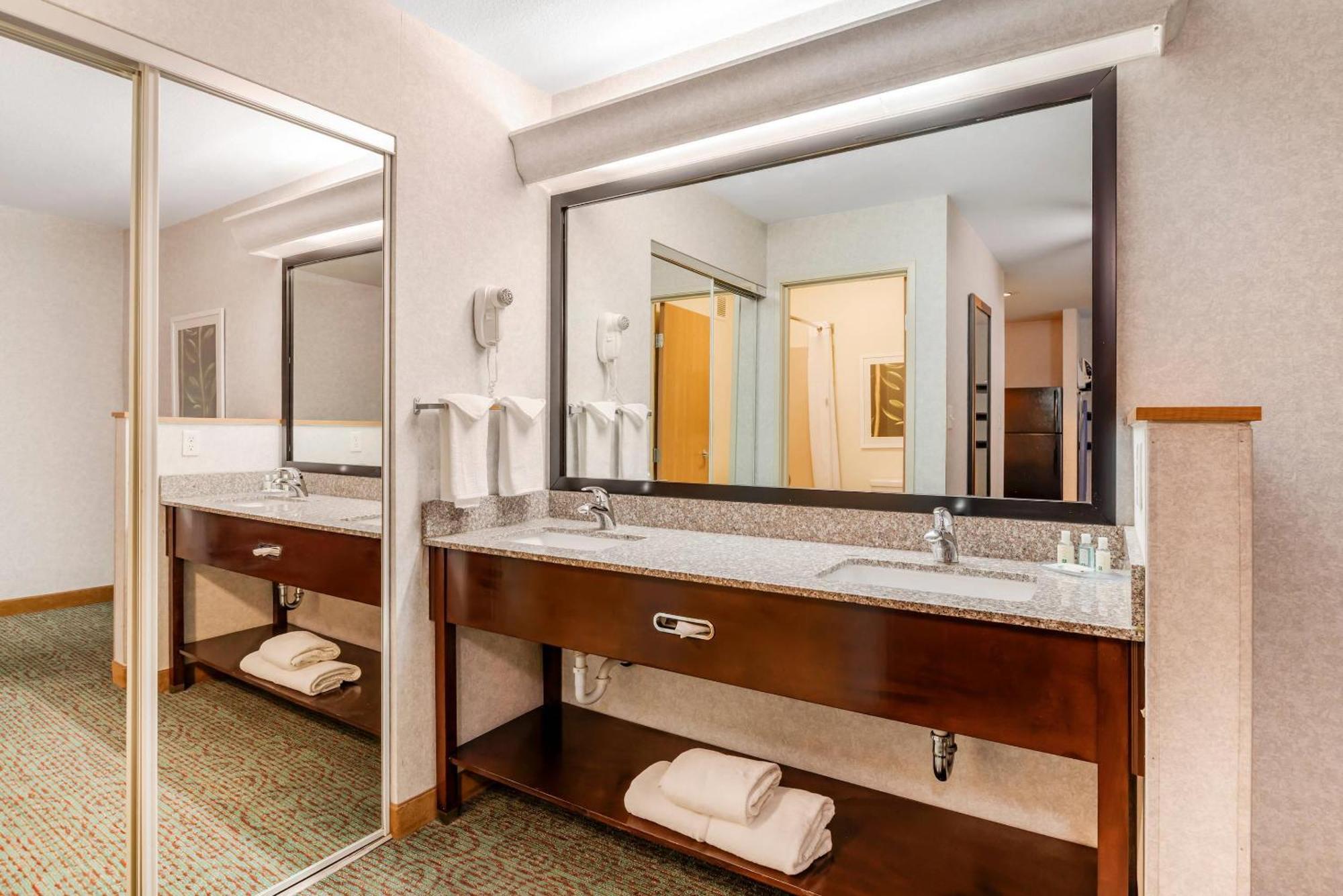 Quality & Denver Airport - Gateway Park Hotel